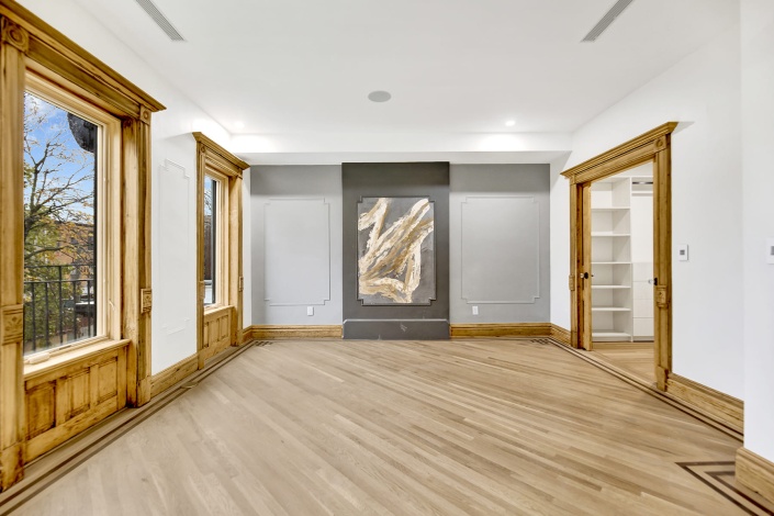 Brooklyn,New York 11221,Sold,1273