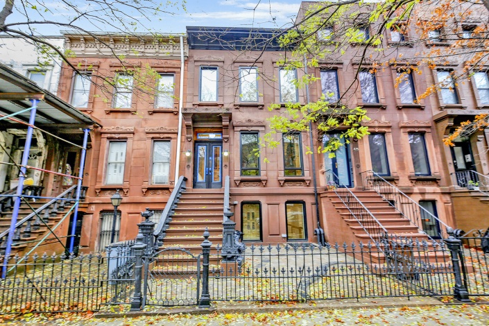 Brooklyn,New York 11221,Sold,1273